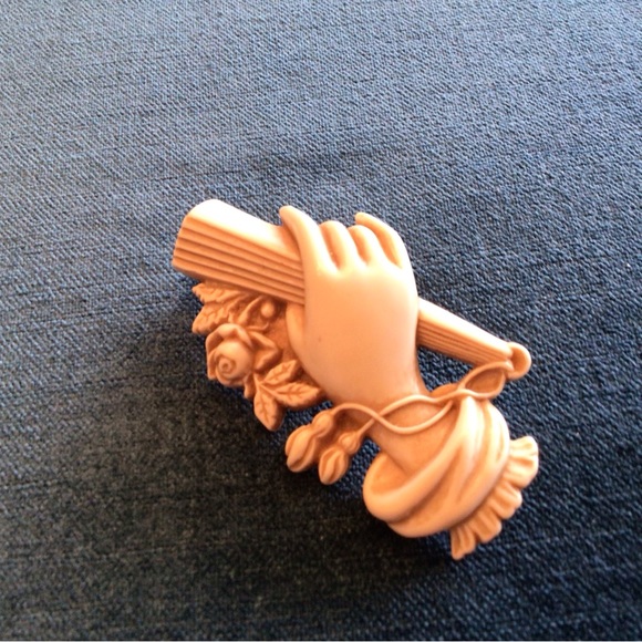 Vintage Brooch/Pin - Picture 2 of 4